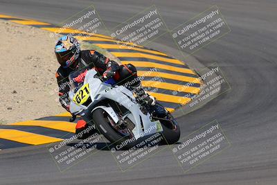 media/Oct-09-2022-SoCal Trackdays (Sun) [[95640aeeb6]]/Turns 9 and 10 (1050am)/